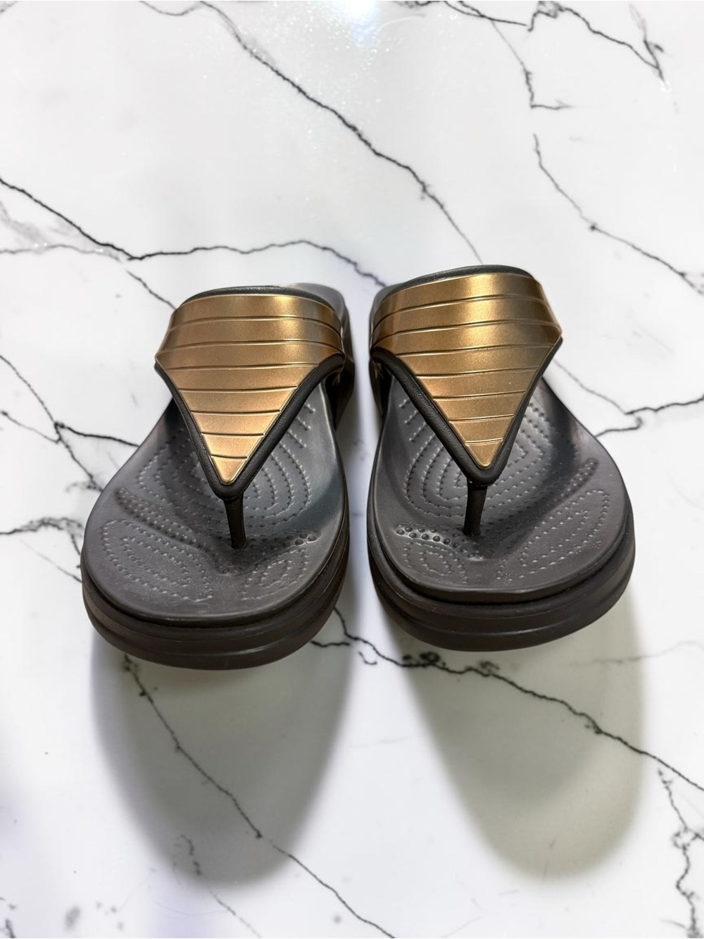 Crocs Monterey Metallic Strap Wedge Flip - Picture 8 of 9